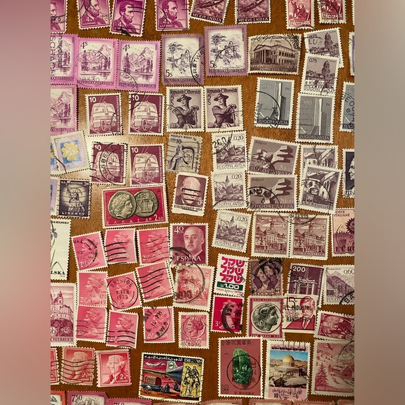 Vintage international & USA Postal Stamps - over 100 postmarked. Pink/Purple#2 - Picture 6 of 7